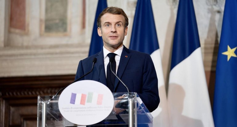 Makrona ləqəb qoşdular: Consonun məktubundan sonra əsəb tutması keçirir