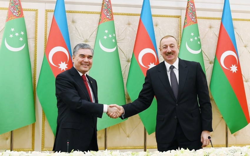 Ильхам Алиев встретился с Гурбангулу Бердымухамедовым