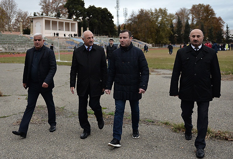 AFFA-dan Mingəçevir stadionuna hədiyyə