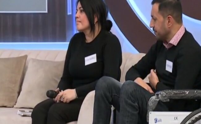 Xalq artistinin oğlu əlil arabasında gəzir - FOTO