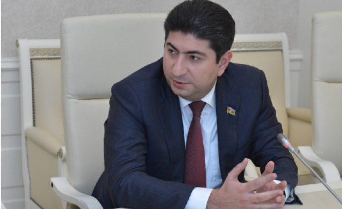 Yasamal İcra Hakimiyyəti narkotik ittihamı ilə mühakimə olunan sahibkara 400 minlik tender verdi