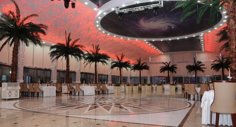 “Niaqara” restoranında nöqsanlar aşkarlanıb