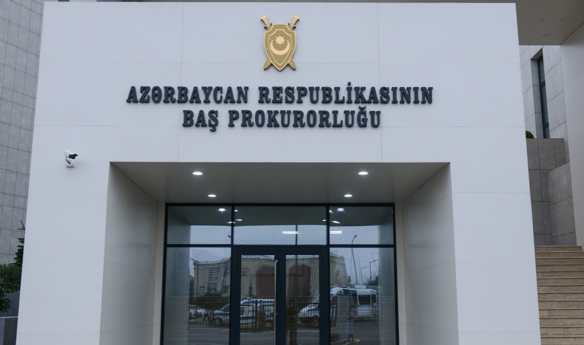 “Azərbaycan məktəbi”nin sabiq baş redaktorunun barəsində cinayət işi başlanıb