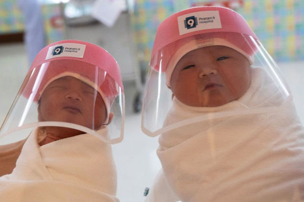 В Бразилии два младенца по ошибке получили вакцину от COVID-19