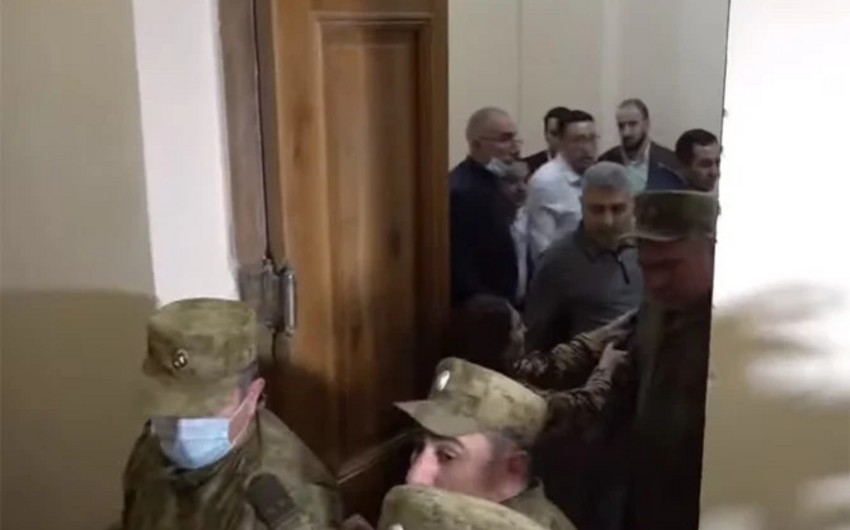 В парламенте Армении произошла драка