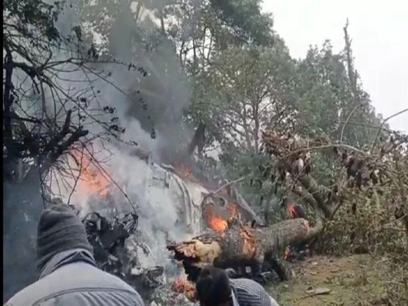 Baş Qərargah rəisinin olduğu helikopter qəzaya uğradı - Dünya şokda - VİDEO