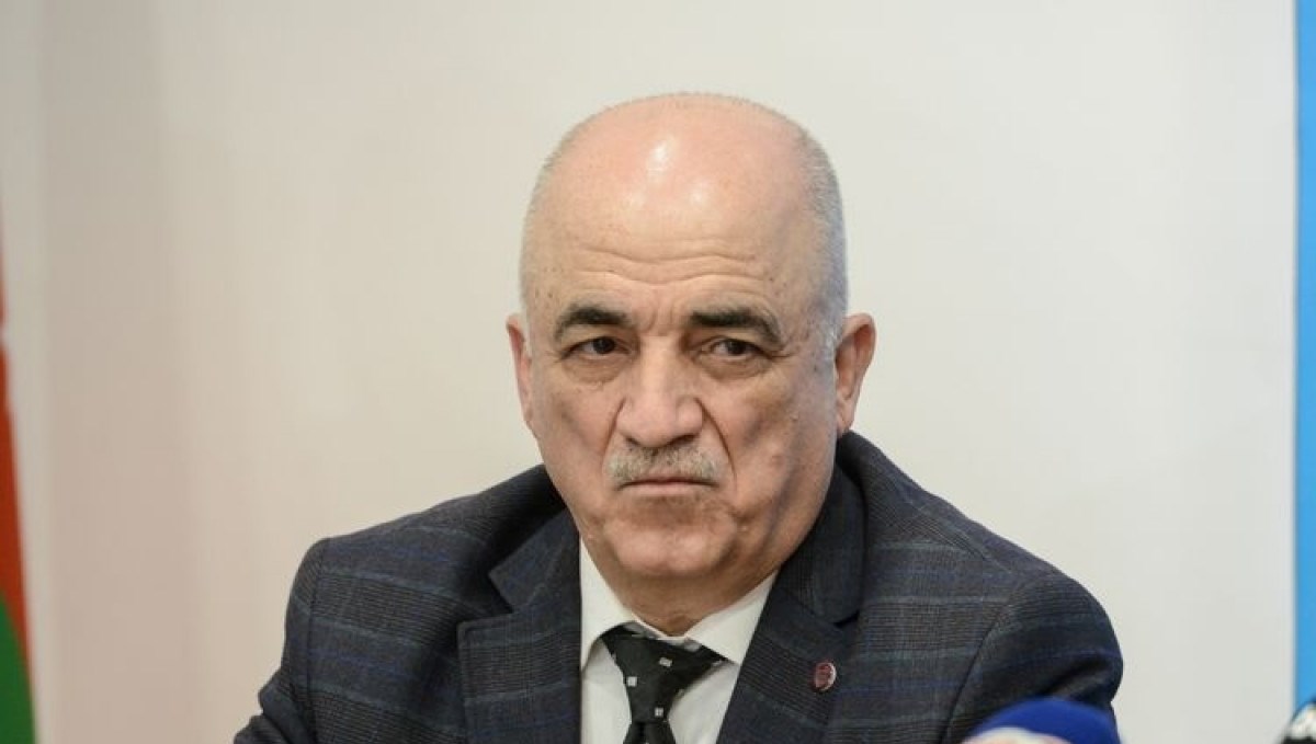 Alpinistlərin evindən külli miqdarda oğurluq etdiyi sabiq baş infeksionist məhkəmədə ifadə verib