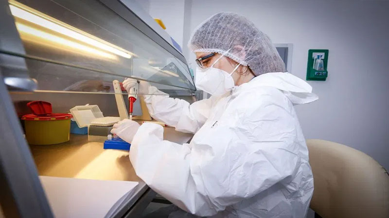 Omikron 2022-ci ildə pandemiyanın gedişini dəyişəcək - Hər kəs yoluxacaq