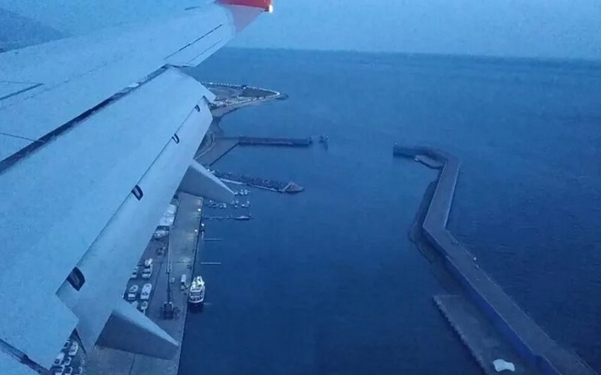 Rusiya Qara dənizə daxil olan Fransa gəmisini müşahidəyə alıb