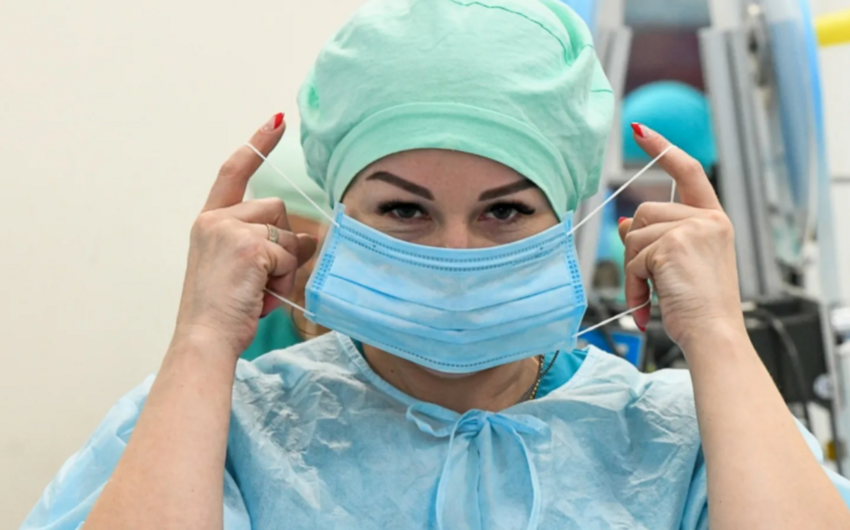 “Omikron” ştamının daha çox təhlükəli olduğu insanlar açıqlanıb