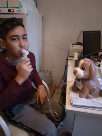 Atası böyrəyini övladına verir, amma köçürmə üçün əməliyyat xərcinə ehtiyacı var