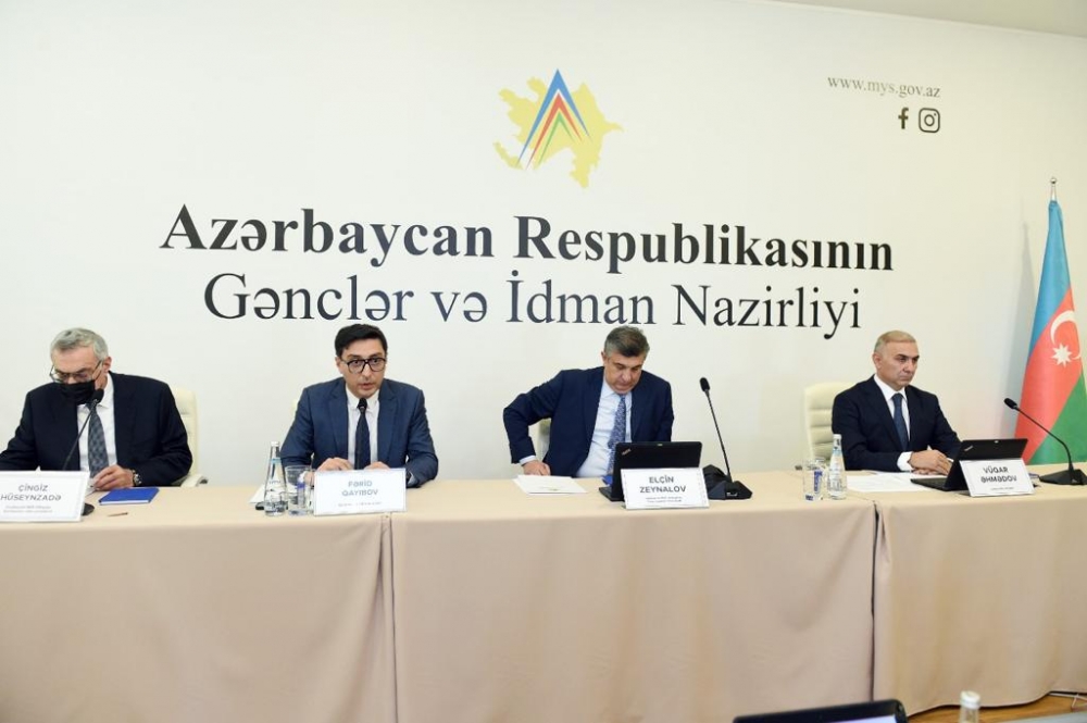 Vüqar Əhmədov Azərbaycan Milli Avarçəkmə Federasiyasına yeni prezident seçilib