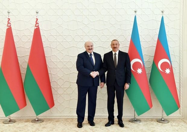 Aleksandr Lukaşenko Prezident İlham Əliyevi doğum günü münasibəti ilə təbrik edib
