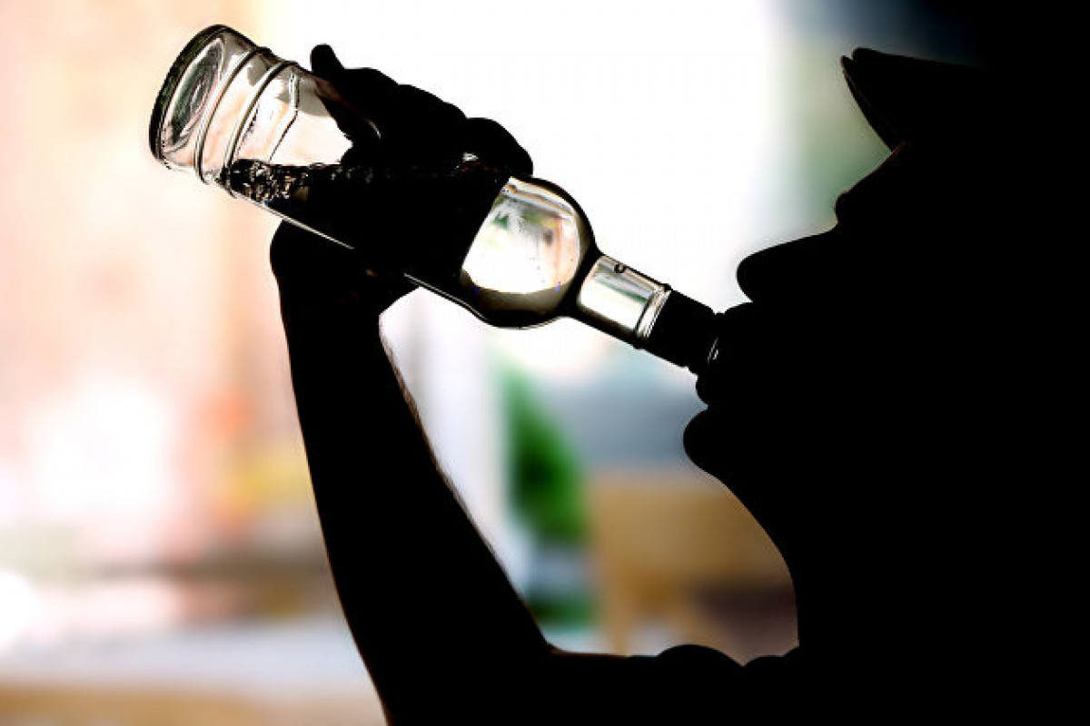 Rusiyanın ən çox spirtli içki içilən regionları açıqlanıb