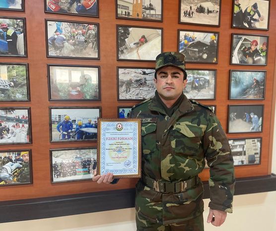 Tarixə düşən azərbaycanlı idmançı general tərəfindən mükafatlandırıldı - FOTO