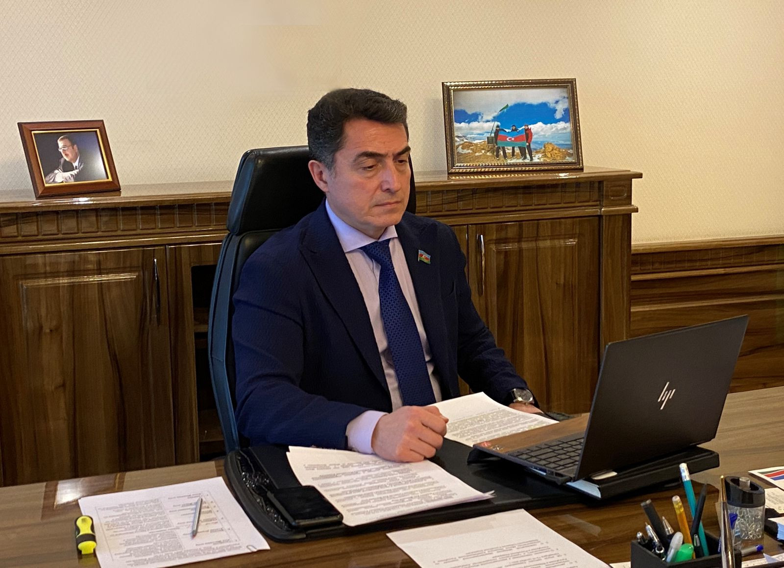 “Media haqqında” qanun layihəsindən bəzi maddələr çıxarılıb və əlavələr edilib