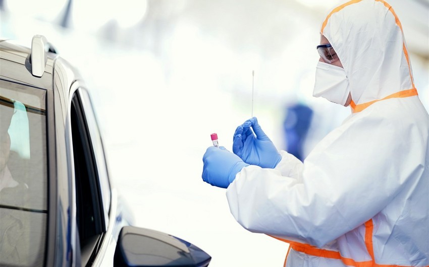 İtaliyada COVID-19-a sutkalıq yoluxma rekord göstəriciyə çatıb