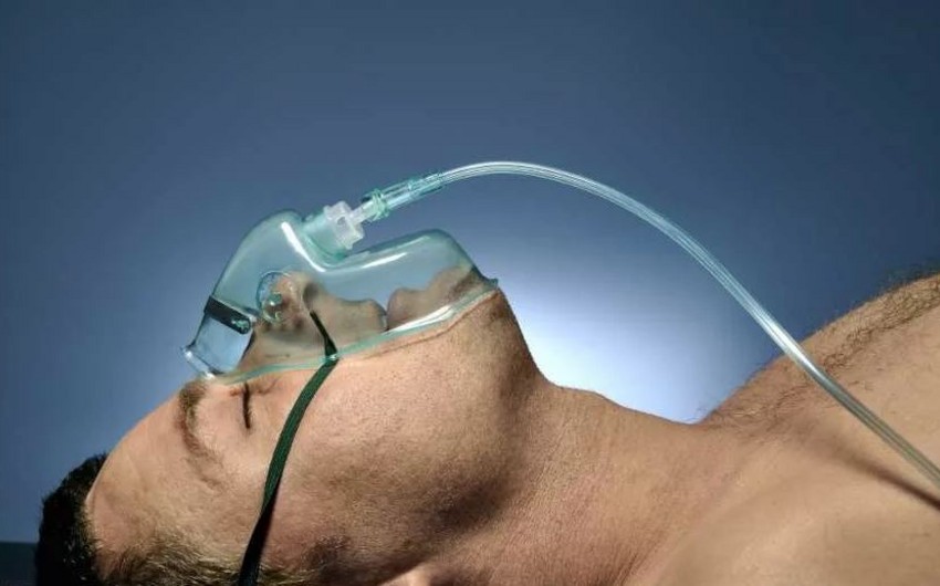 Abşeronda avtomobilin vurduğu gənc komaya düşüb