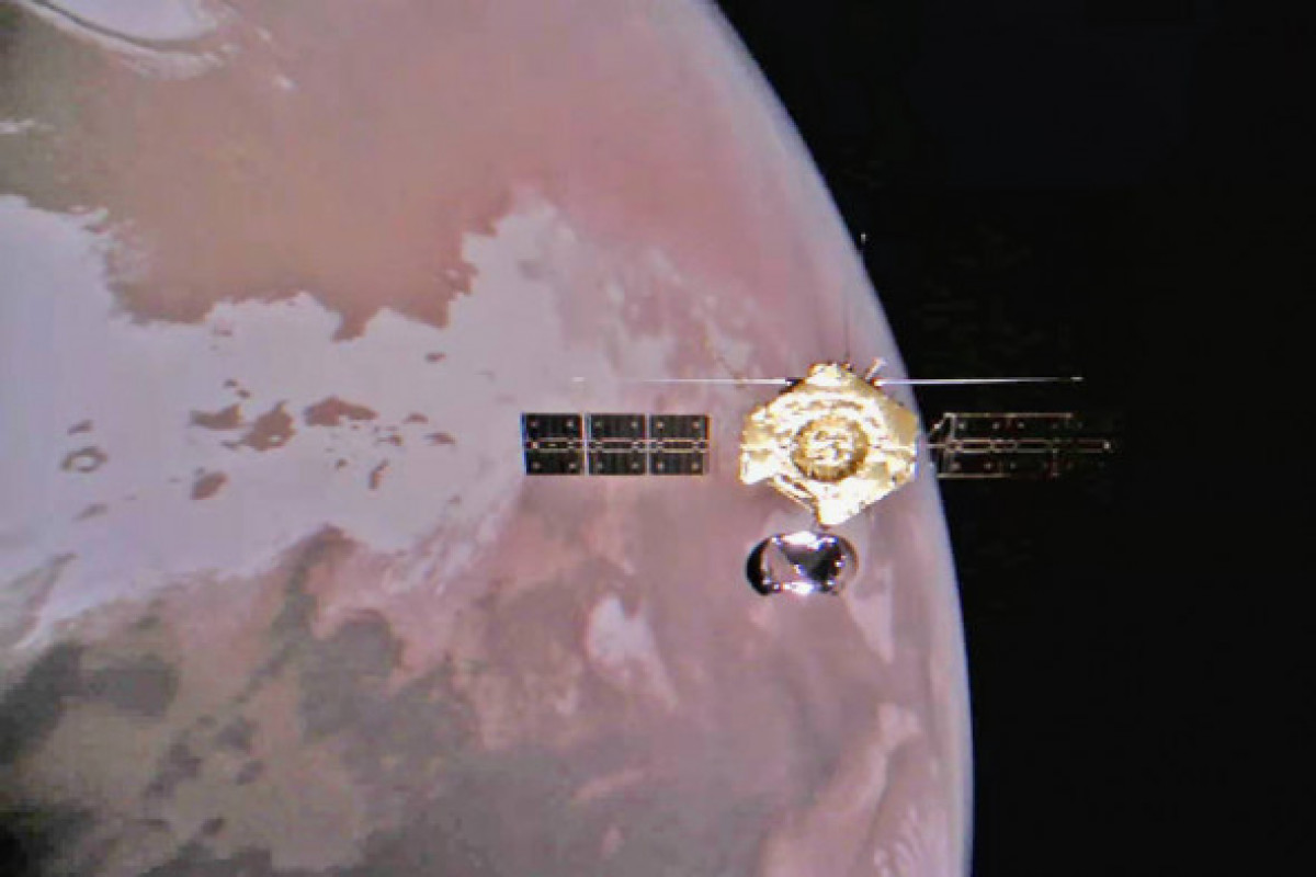 Çin Marsın yeni görüntülərini nümayiş etdirib - FOTO