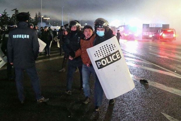 Qazaxıstanda 200-dən çox etirazçı saxlanılıb: Daxili İşlər Nazirliyi bəyanat yaydı