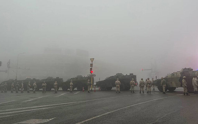 В столице Казахстана ввели режим ЧП