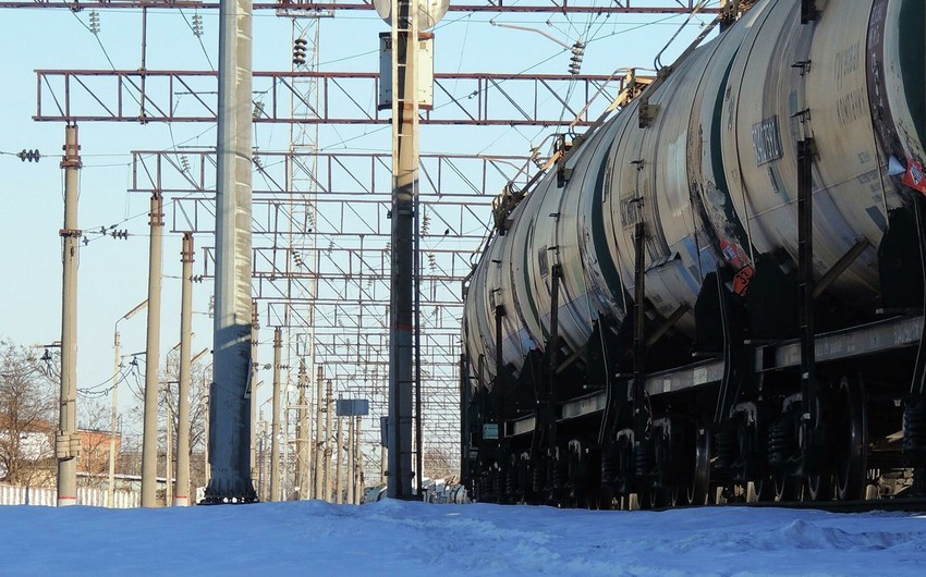 Qazaxıstanda qatarların hərəkəti və internet bərpa edilib