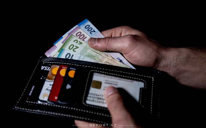 Nazirlik işçilərin real maaşını gizlədən sahibkarlara xəbərdarlıq edib