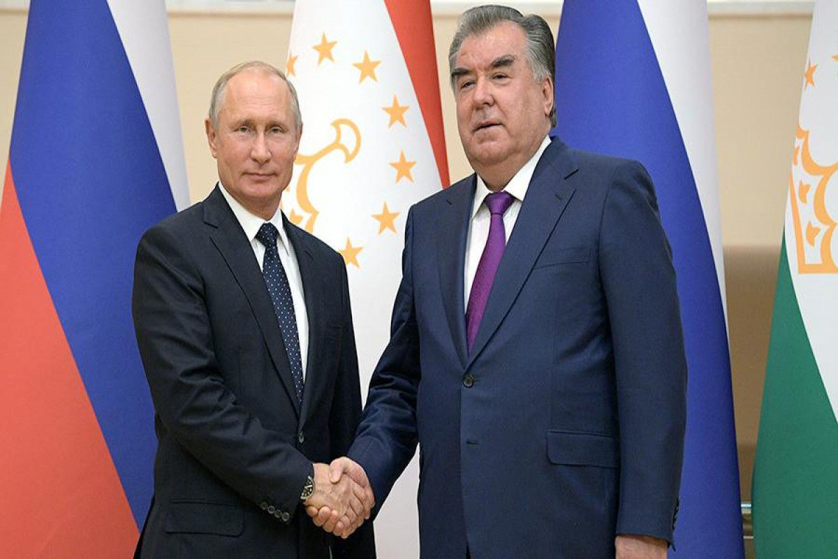 Putin və Rahmon Tacikistan-Əfqanıstan sərhədindəki vəziyyəti müzakirə edib