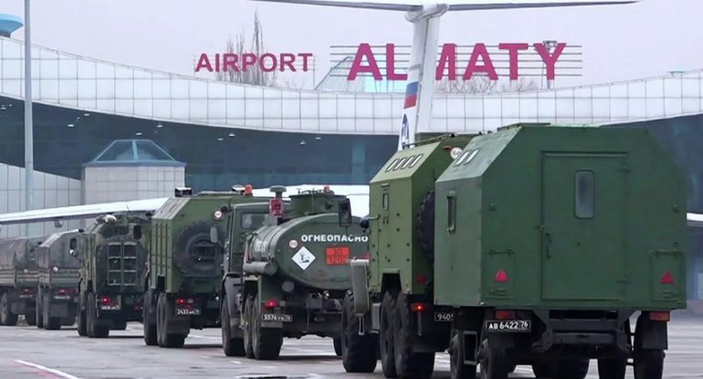 Rusiya və Ermənistan müdafiə nazirləri arasında telefon danışığı olub