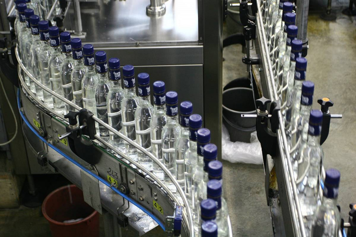 Rusiya araq istehsalını artırıb