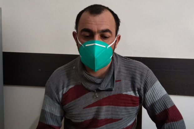 Qaxda evlərdən elektrik naqillərini oğurlayan şəxs ƏLƏ KEÇDİ - FOTO/VİDEO