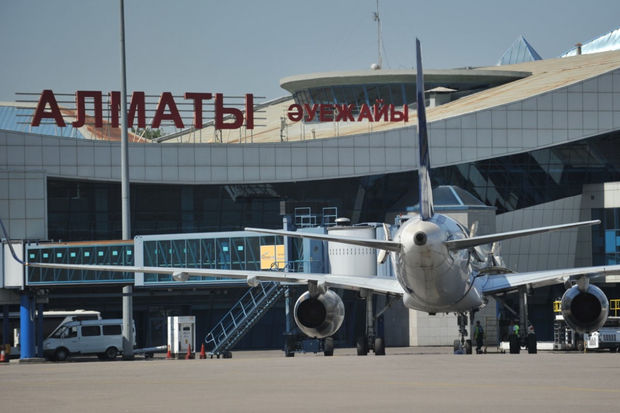 Аэропорт Алматы возобновил работу в штатном режиме