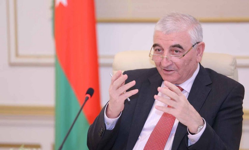 Məzahir Pənahov boş deputat yerlərinə təkrar seçkilərdən danışıb