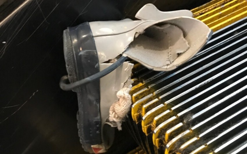 Yasamalda marketdə eskalatora ilişən 6 yaşlı uşağın ayağı sınıb