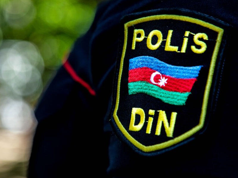 Azərbaycanda yas mərasimində polis rəisinə xəsarət yetirilib