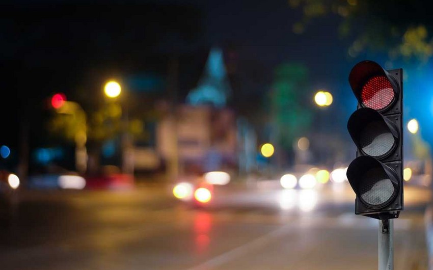 Yasamalda avtomobil 54 yaşlı kişini vurub