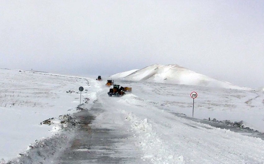 На освобожденных территориях АР обеспечивается бесперебойное движение войск - ВИДЕО