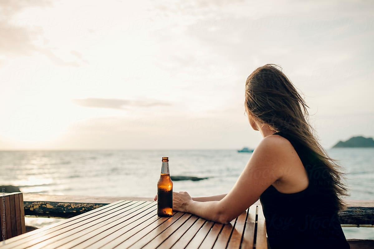 Bakıda gecə klubdan çıxan qızın qarşısını kəsdi: 