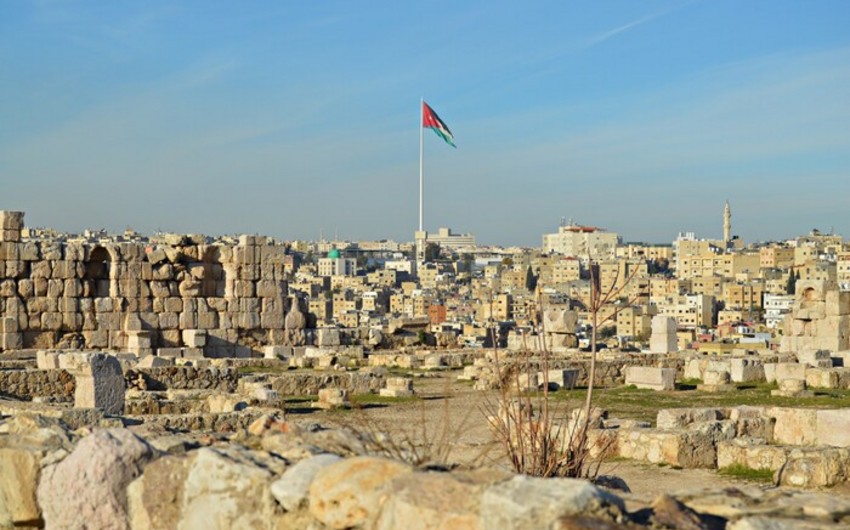 İraqda hava limanını atəşə tutmaq şübhəli bilinən şəxs saxlanılıb