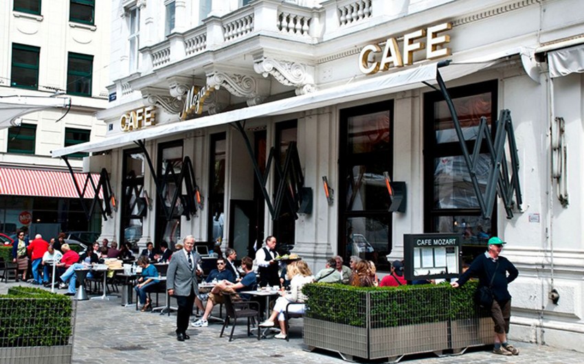 Avstriyada gələn aydan restoranların gecə yarısınadək işləməsinə icazə veriləcək