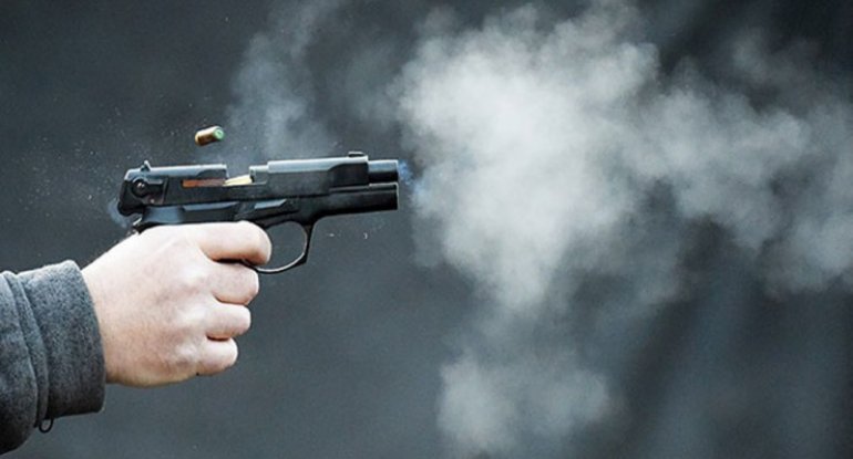 Məşhur futbolçunun həyat yoldaşı konsertdə güllələndi - FOTO