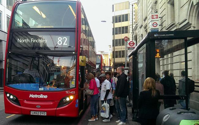 Bu ölkədə yaşı 22-dən aşağı olanlar avtobusa pul ödəməyəcək