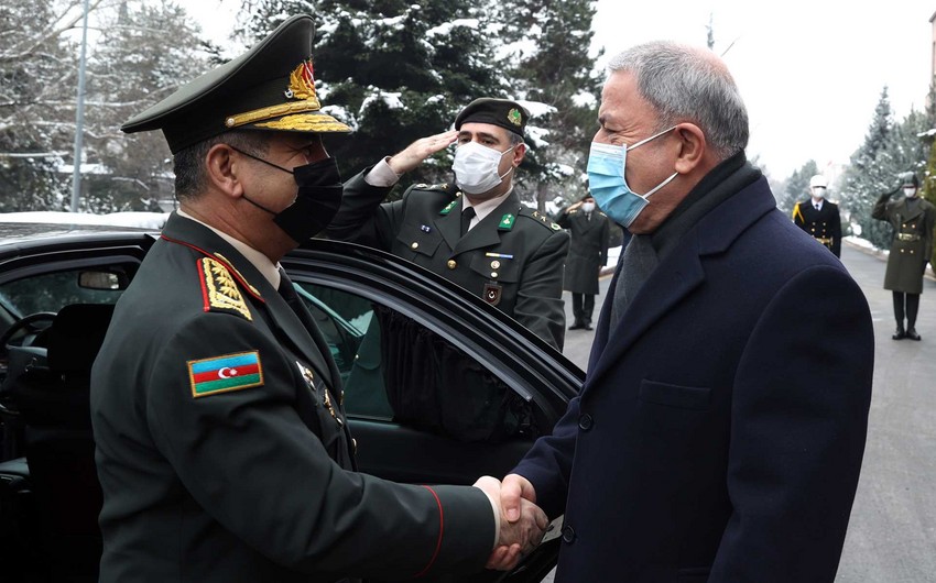 Zakir Həsənovla Hulusi Akar regional təhlükəsizlik məsələsini müzakirə ediblər