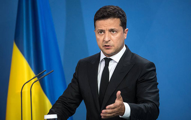 Zelenski Ukraynanın xaricdən silah almasının səbəbini açıqladı