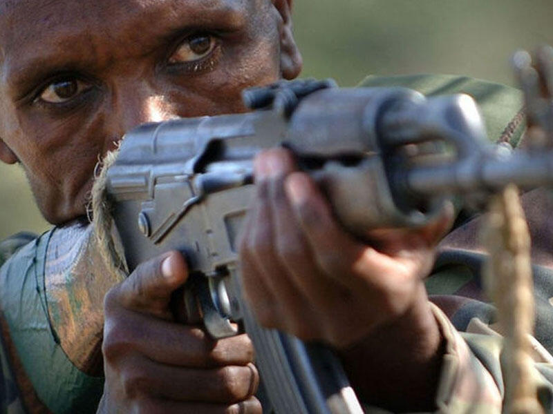 Cinayətkarlar din xadimini diri-diri yandırıb, oğlunun isə başını kəsib