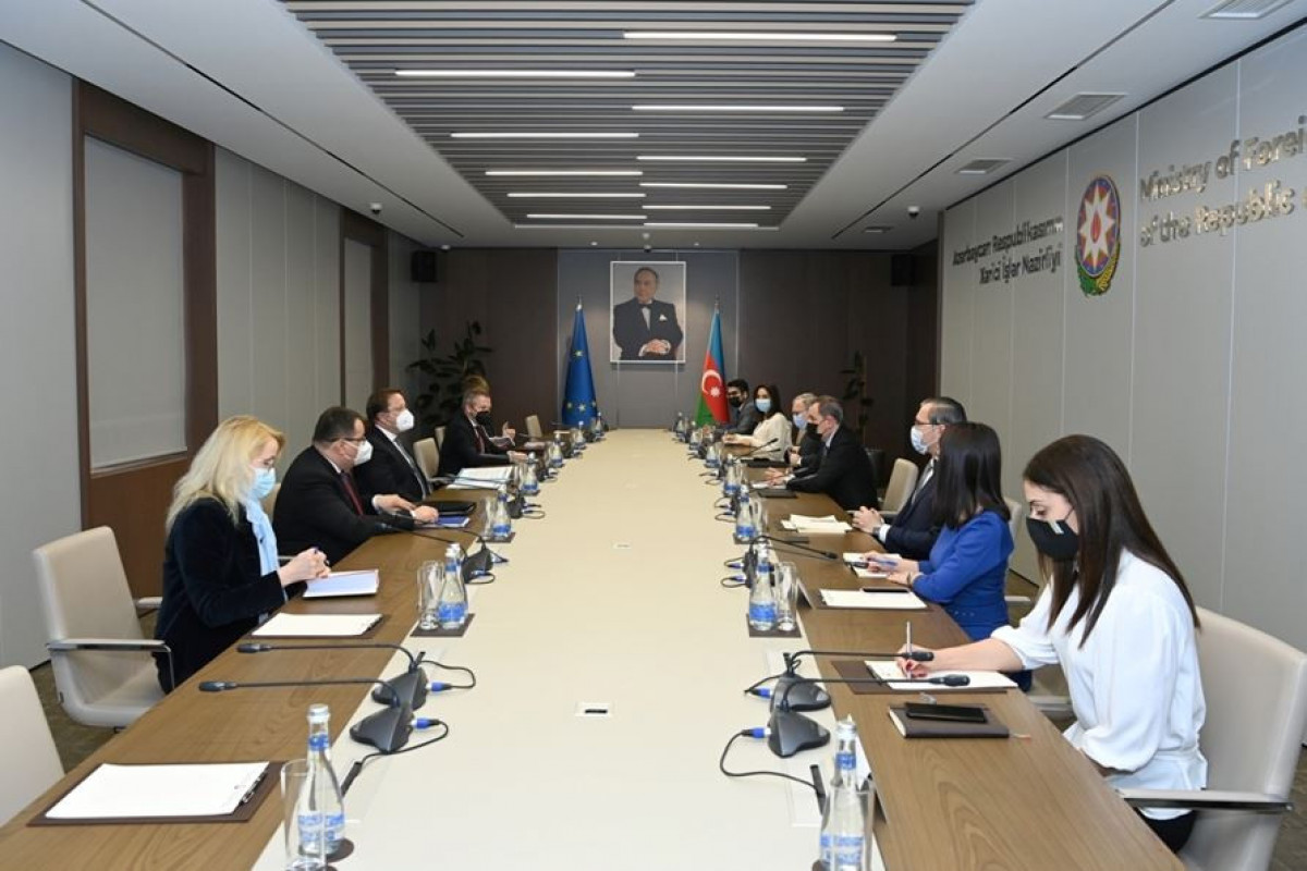 Aİ Azərbaycana 2 milyard avroluq maliyyə paketi ayırıb