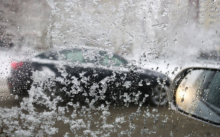 Kanadada pis hava səbəbindən 50 min insan işıqsız qalıb