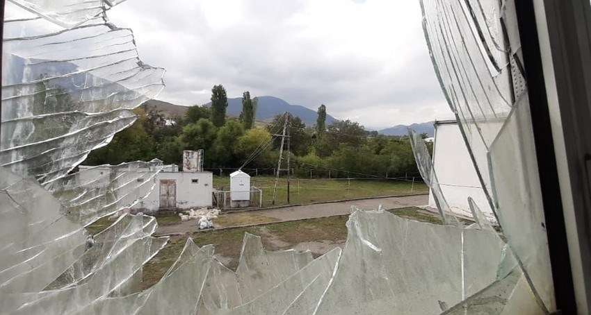 Ermənilərin açdığı atəş nəticəsində Tərtərdə mülki tikiliyə güllə dəyib