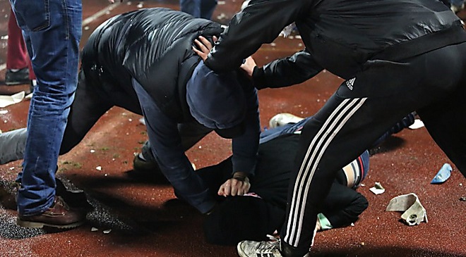 Toyda kütləvi dava: Gəlin qohumlarını məhkəməyə verdi - VİDEO