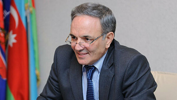 Əflatun Amaşov koronavirusa yoluxub